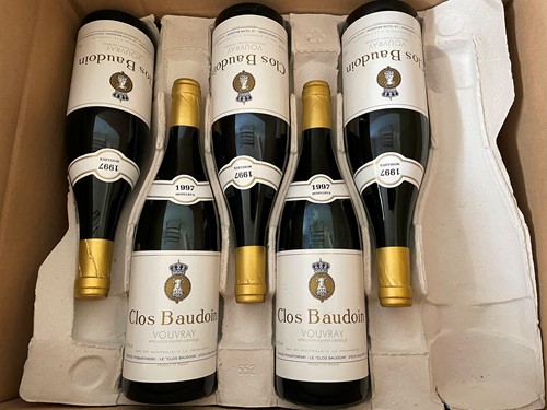 Lot 243 - Vouvray Moelleux 1997