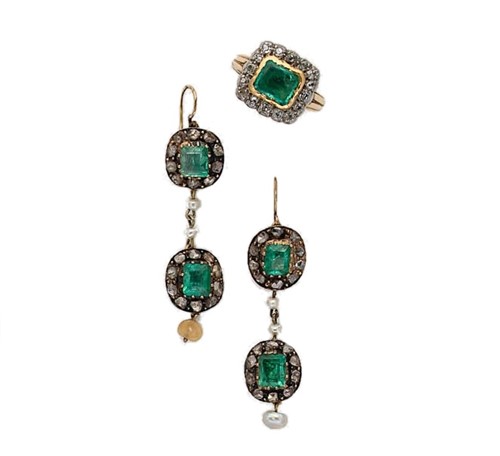 Lot 81 - A pair of emerald and pearl ear pendants, together with an emerald and diamond ring