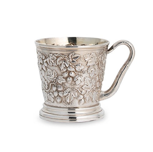 Lot 561 - A Victorian silver christening mug, mark of John Samuel Hunt