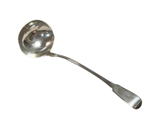 Lot 517 - A George IV silver soup ladle