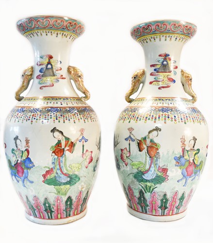 Lot 42 - A pair of Chinese export polychrome vases, Qing Dynasty, late 19th century