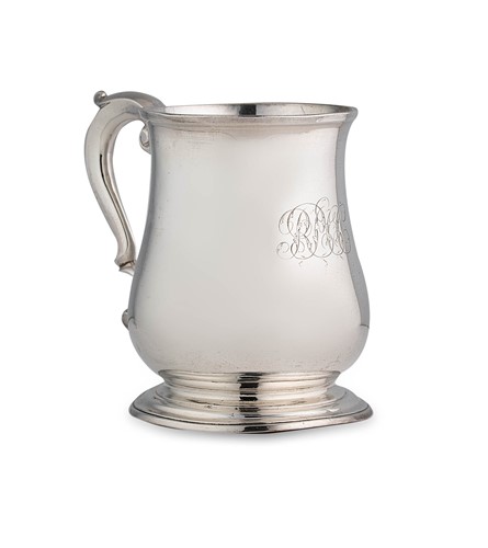 Lot 474 - A George II silver mug