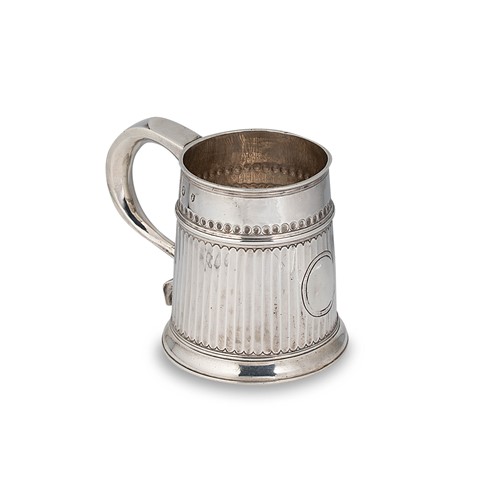 Lot 470 - A Queen Anne Britannia silver mug