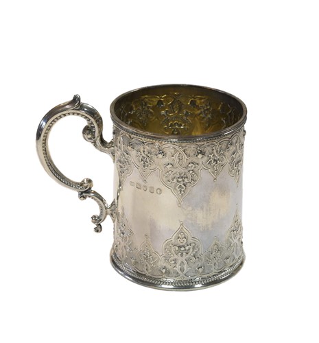 Lot 553 - A Victorian silver christening mug
