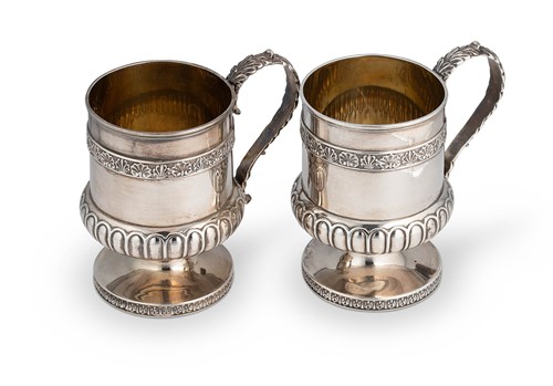 Lot 499 - A pair of George III silver christening cups