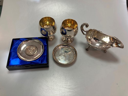 Lot 237 - A cased pair of silver brandy snifters, a...