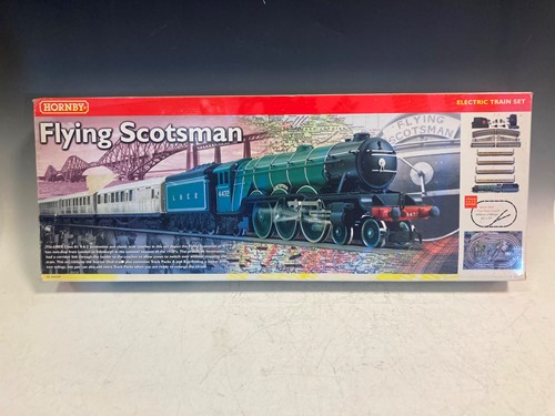 Lot 125 - A Hornby OO gauge Flying Scotsman electric...