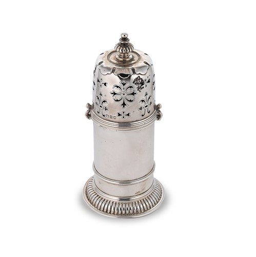 Lot 407 - An Edward VII silver 'lighthouse' style caster
