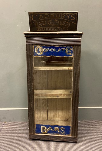 Lot 578 - An early 20th century chocolate bar display...
