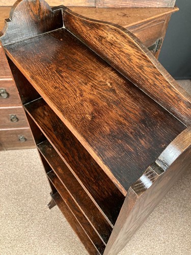 Lot 163 - A Heal's style Arts & Crafts oak bookcase