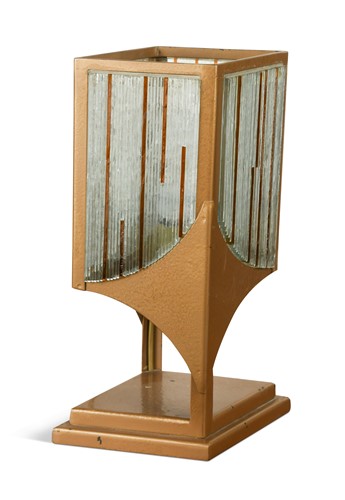 Lot 134 - An Art Deco bronzed table lamp