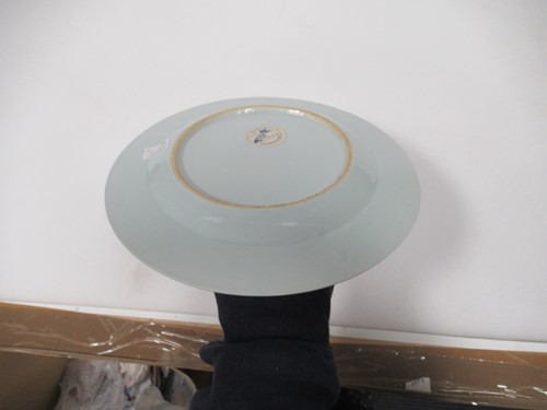 Lot 57 - A Nanking Cargo porcelain plate, 18th century,...