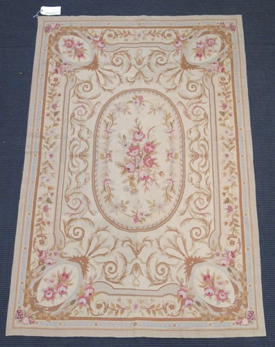 Lot 698 - A French Aubusson type carpet, 183 x 123cm