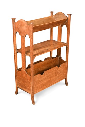 Lot 167 - An Arts & Crafts oak whatnot / magazine stand