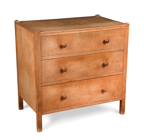 Lot 203 - A Heal's oak 'Letchworth' chest of drawers