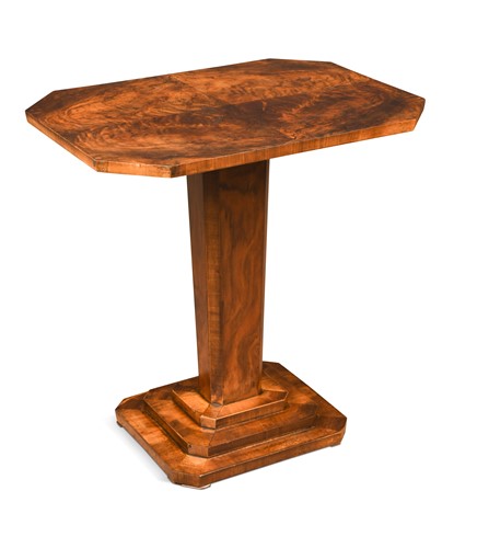 Lot 236 - An Art Deco walnut lamp table