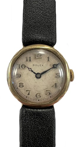 Lot 212 - Rolex - A 9ct gold wristwatch