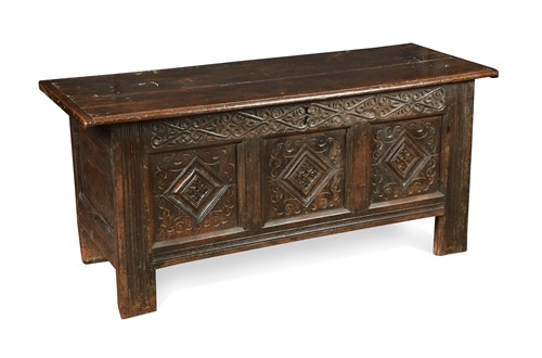 Lot 539 - An oak coffer, 17th century