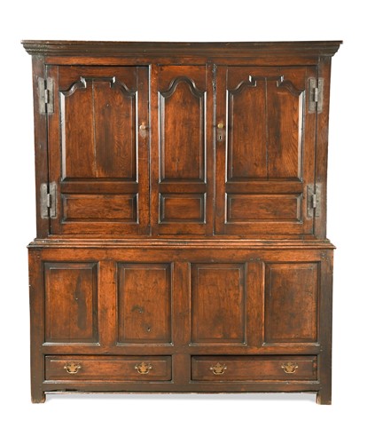 Lot 524 - An oak livery cupboard, 18th century
