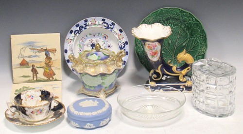 Lot 76 - A mixed lot of china including lustre jugs,...