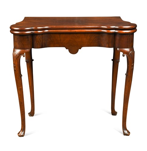 Lot 605 - George III mahogany card table