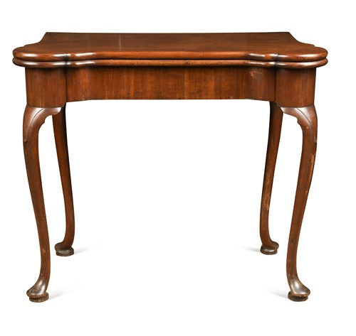 Lot 611 - A George III mahogany card table