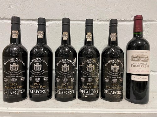Lot 387 - Delaforce Vintage Port 1977