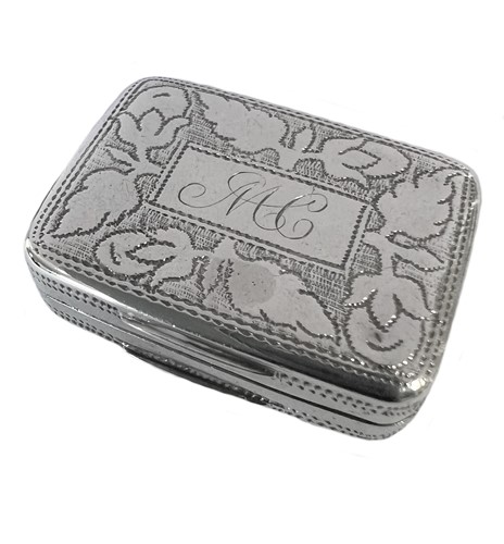 Lot 245 - A George III silver vinaigrette, mark of Samuel Pemberton