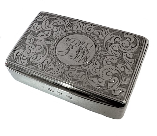 Lot 238 - A Victorian silver snuff box