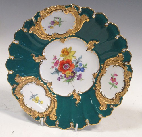 Lot 63 - A Meissen cabinet plate, the centre painted...