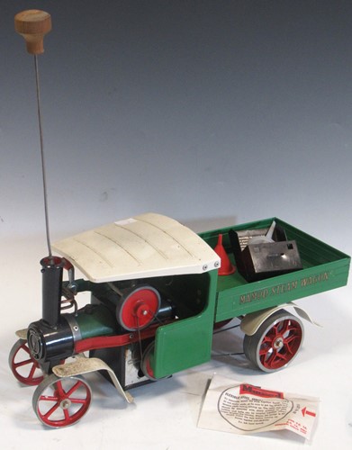 Lot 102 - Mamod Steam Wagon in original box 38 x 43 x 15cm