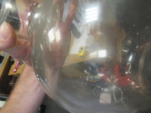 Lot 595 - A George III glass leech jar