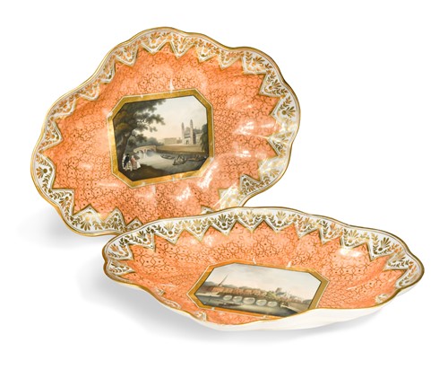 Lot 504 - A pair of Chamberlain's Worcester shaped oval dishes, circa 1815