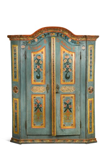 Lot 631 - A Scandinavian painted wardrobe, early 19th century