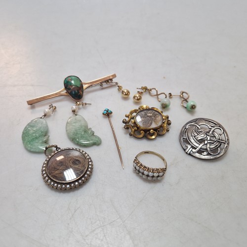Lot 180 - A hallmarked 9ct gold opal ring, a brooch...