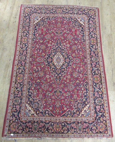 Lot 520 - A Kashan rug, circa 1940, 206 x 136cm
