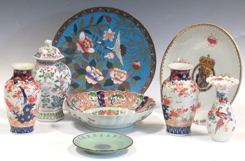 Lot 95 - A group of various oriental ceramics and...