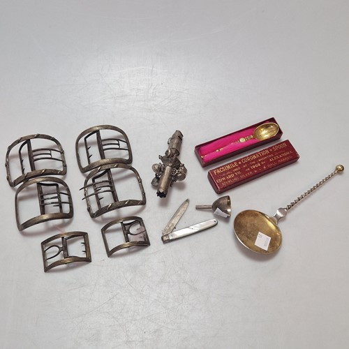 Lot 198 - 3 pairs of 19th century silver buckles, a baby'...