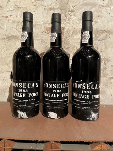 Lot 380 - Fonseca Vintage Port 1983
