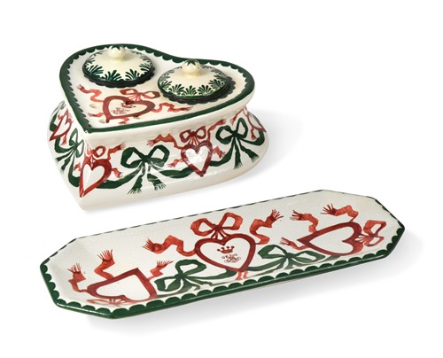 Lot 444 - A Wemyss 'Queensberry House' inkstand and pen tray, circa 1895