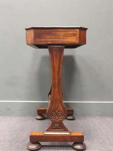 Lot 466 - A 19th century mahogany single drawer side...