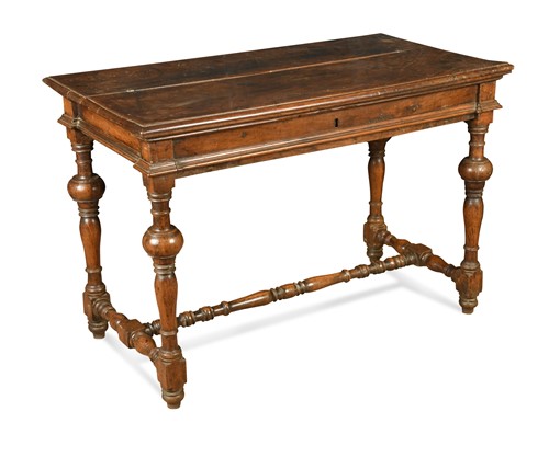Lot 389 - An Italian walnut side table, 17th century