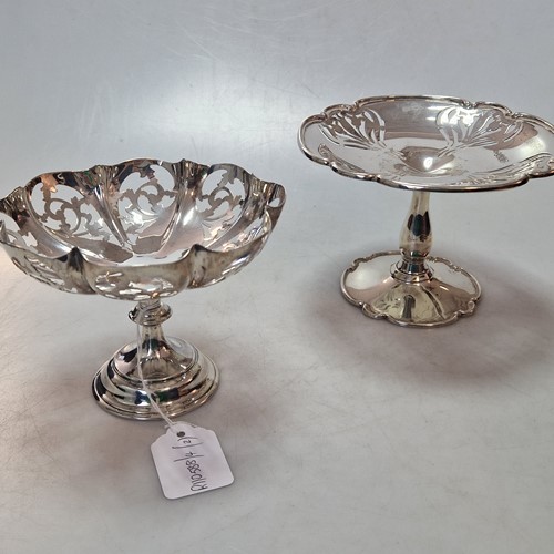 Lot 205 - Two silver standing dishes, 15.7ozt gross (2)
