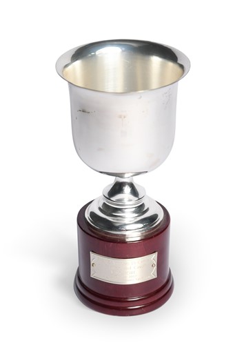 Lot 68 - A Premio Vittorio di Capua silver trophy cup, awarded to Frankie Dettori