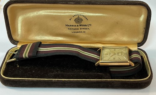 Lot 198 - Movado for Mappin & Webb, - A 9ct gold wristwatch