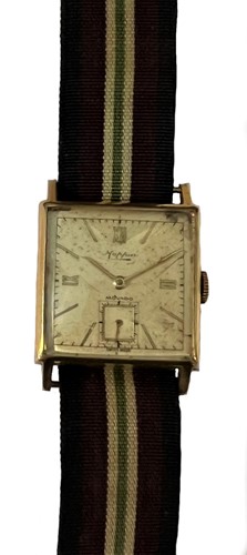 Lot 198 - Movado for Mappin & Webb, - A 9ct gold wristwatch
