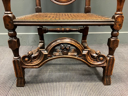 Lot 432 - A William and Mary style walnut armchair with...