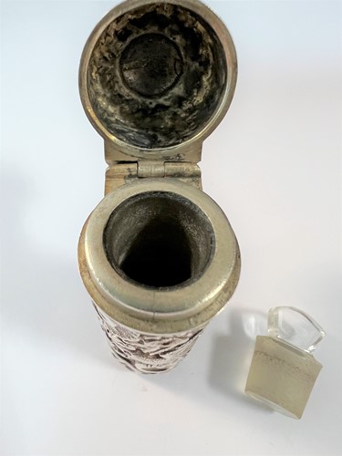 Lot 269 - A Victorian silver perfume bottle, mark of Sampson Mordan & Company
