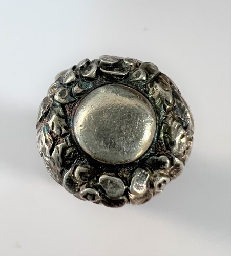 Lot 269 - A Victorian silver perfume bottle, mark of Sampson Mordan & Company