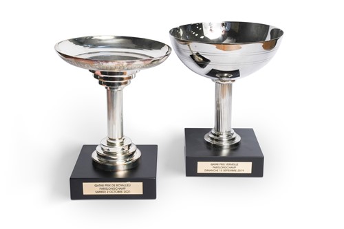 Lot 74 - A Qatar Prix de Royallieu, ParisLongchamp trophy cup, awarded to Frankie Dettori